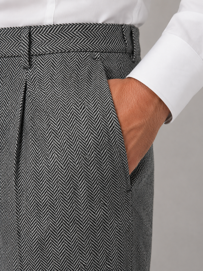 Men’s Herringbone Pleated Pants – Straight Leg Tailored Fit