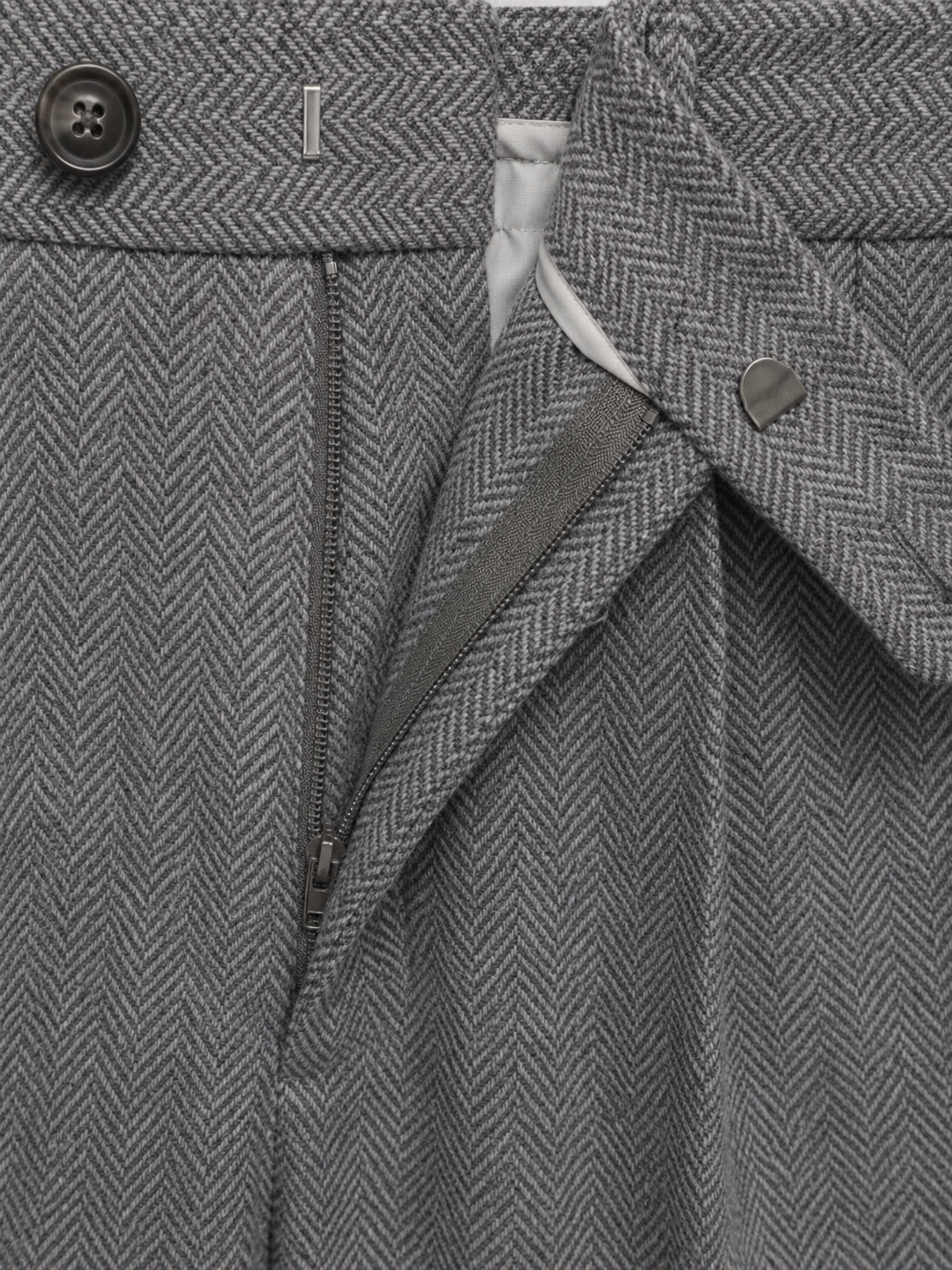 Men’s Herringbone Pleated Pants – Straight Leg Tailored Fit