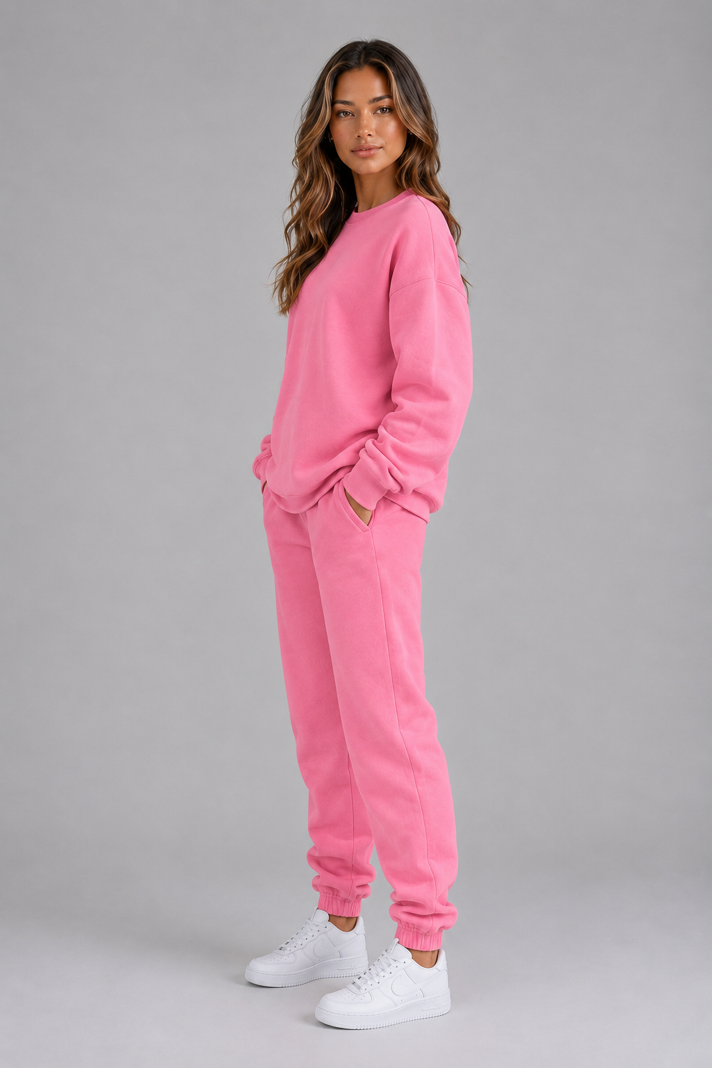 Women's Oversized Tracksuit Set – Crew Neck Sweatshirt & Cuffed Joggers
