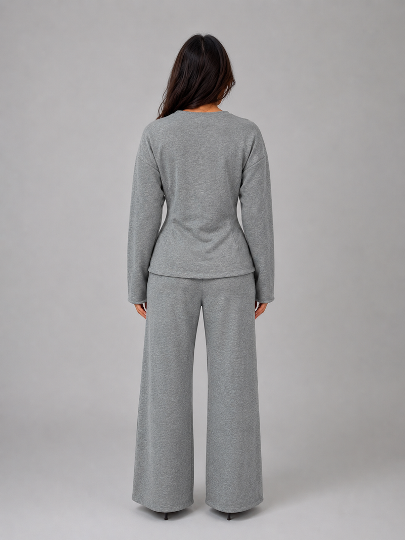 Women’s Soft Lounge Two-Piece Set – Fitted Top & Wide Leg Pants